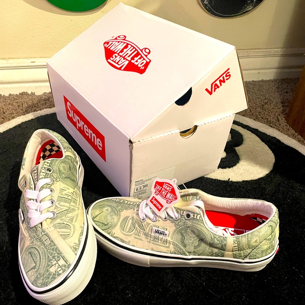 Supreme VANS